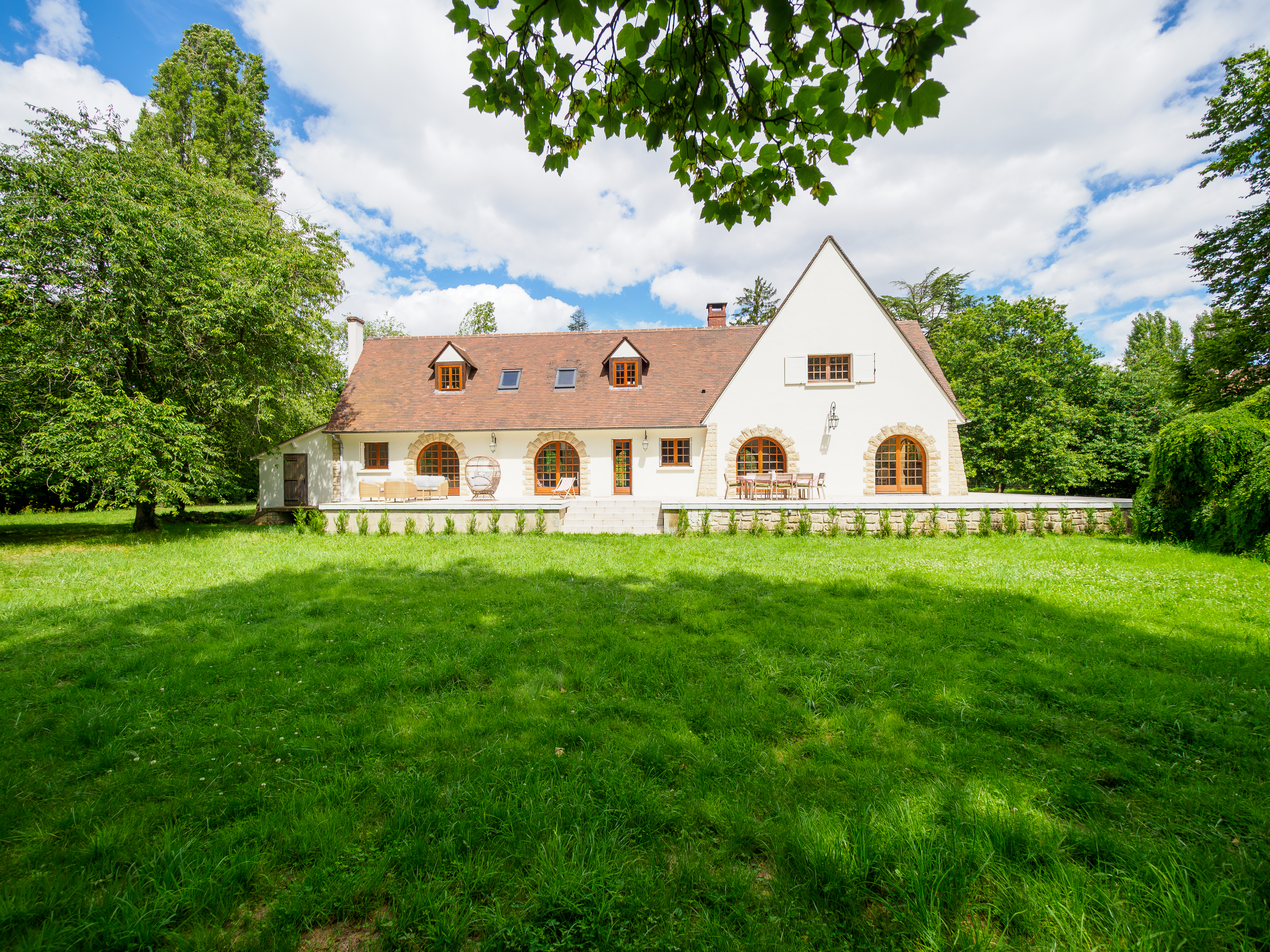 Maison de campagne avec billard