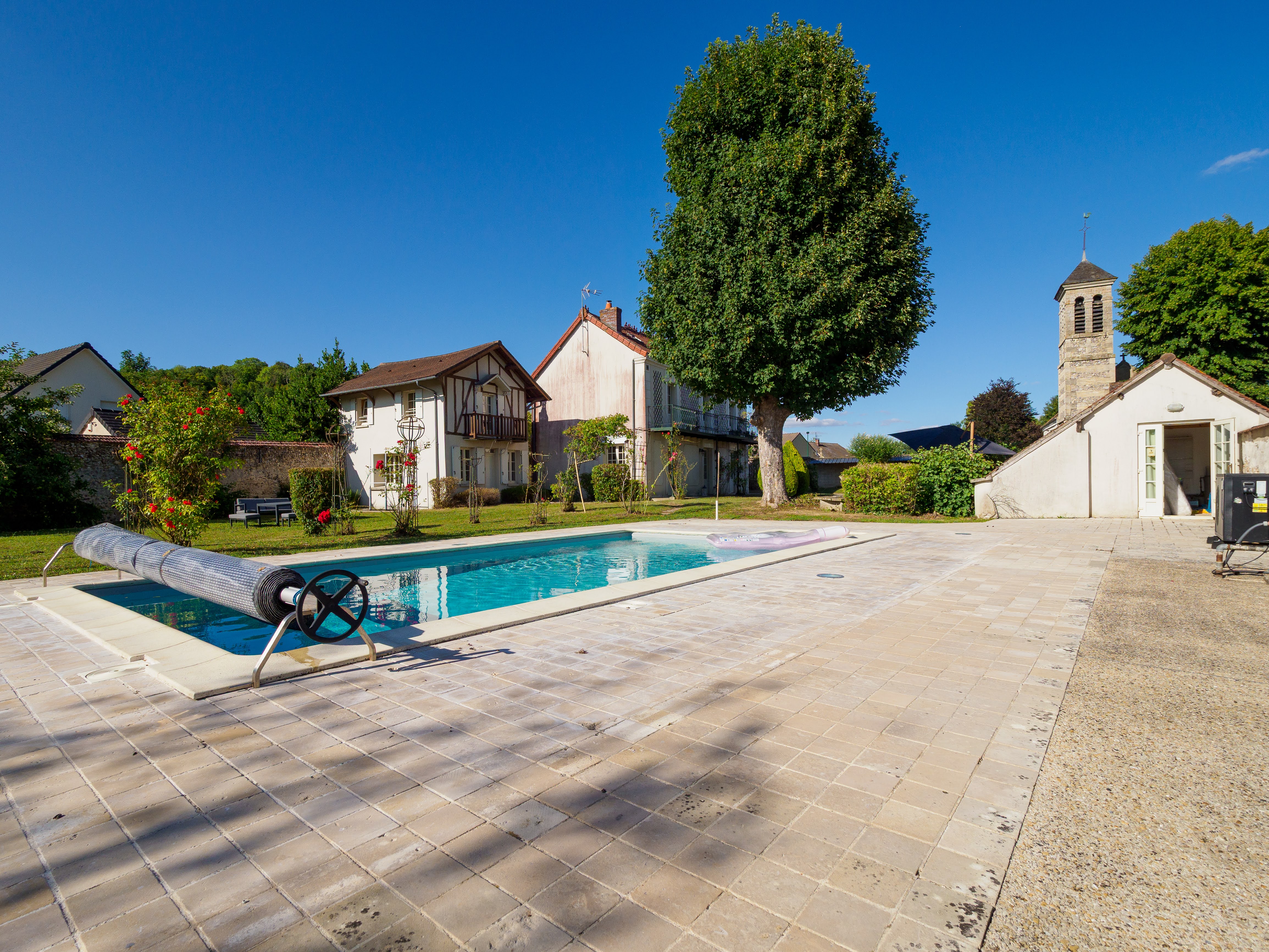 Demeure avec piscine chauffée