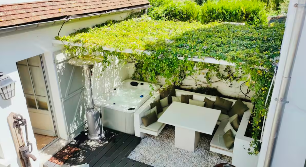 Maison avec jacuzzi près de Giverny