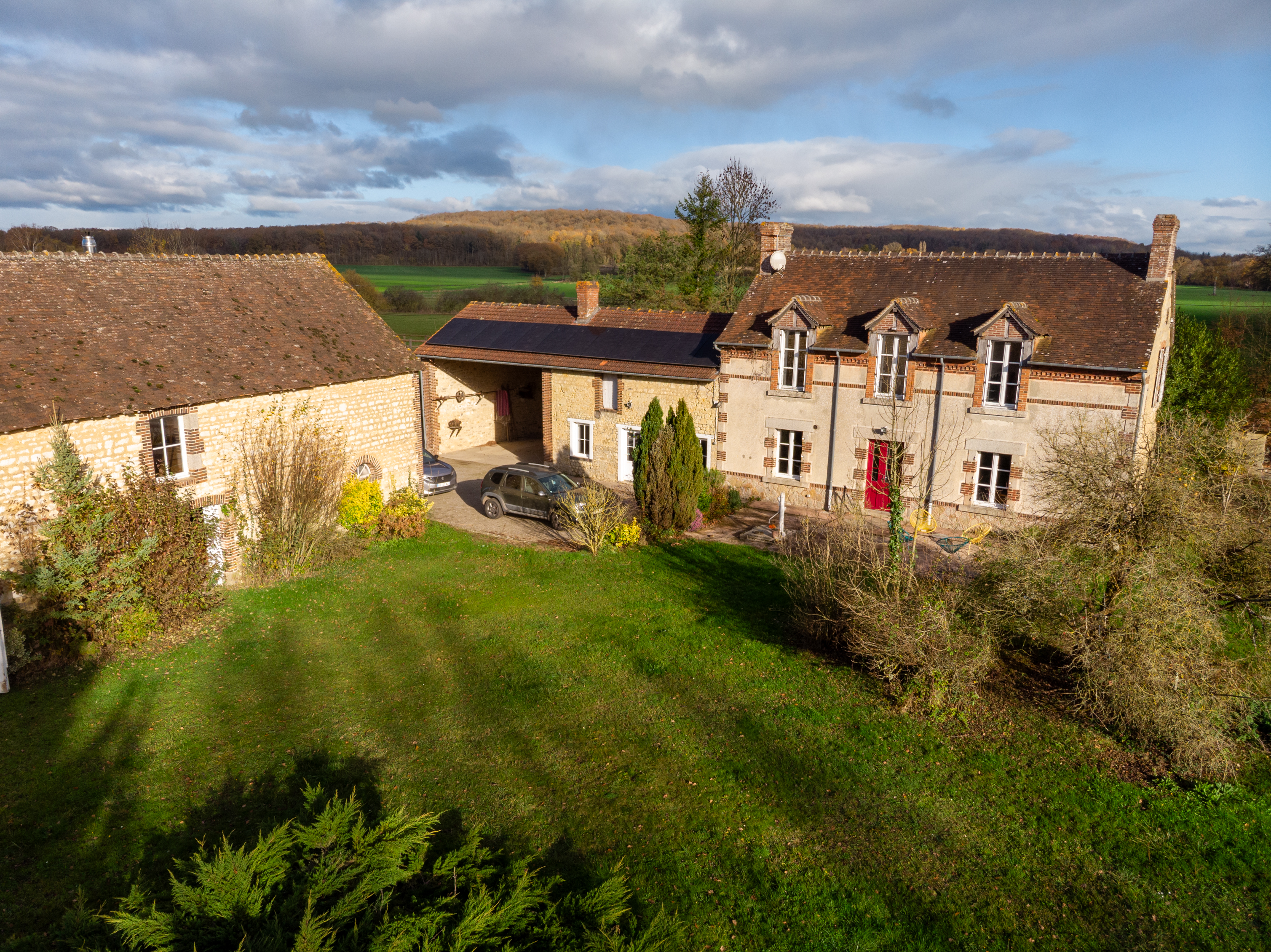Maison familiale avec jeux & jardin